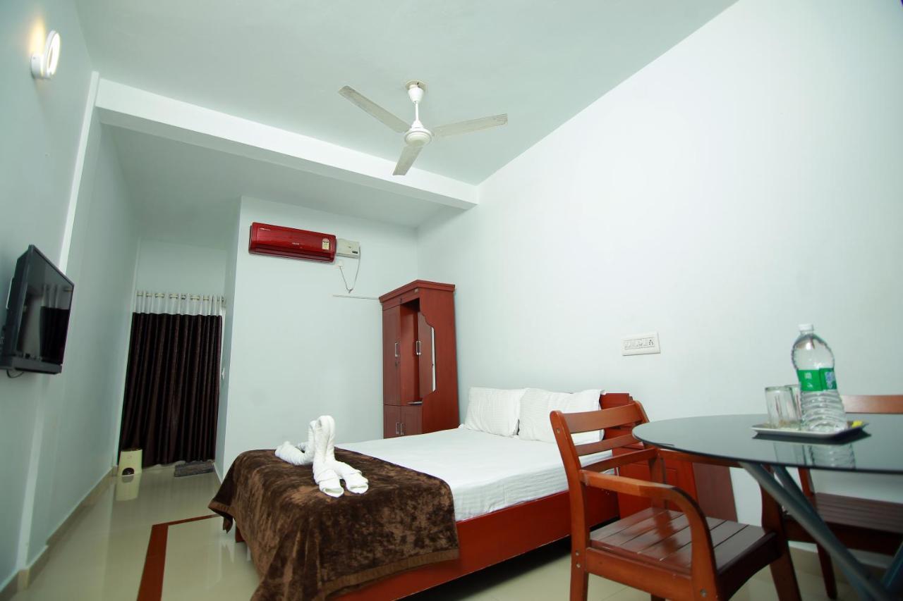 Shalom Beach Residency Alappuzha Kültér fotó