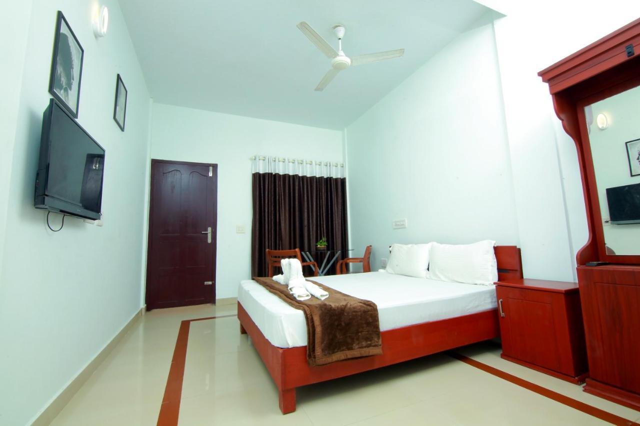 Shalom Beach Residency Alappuzha Kültér fotó