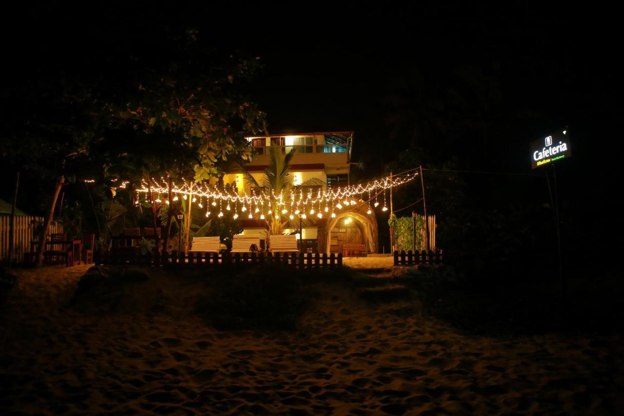Shalom Beach Residency Alappuzha Kültér fotó